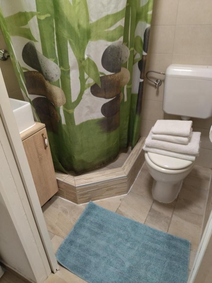 Tiny Studio In City Center Stone House Split Eksteriør bilde